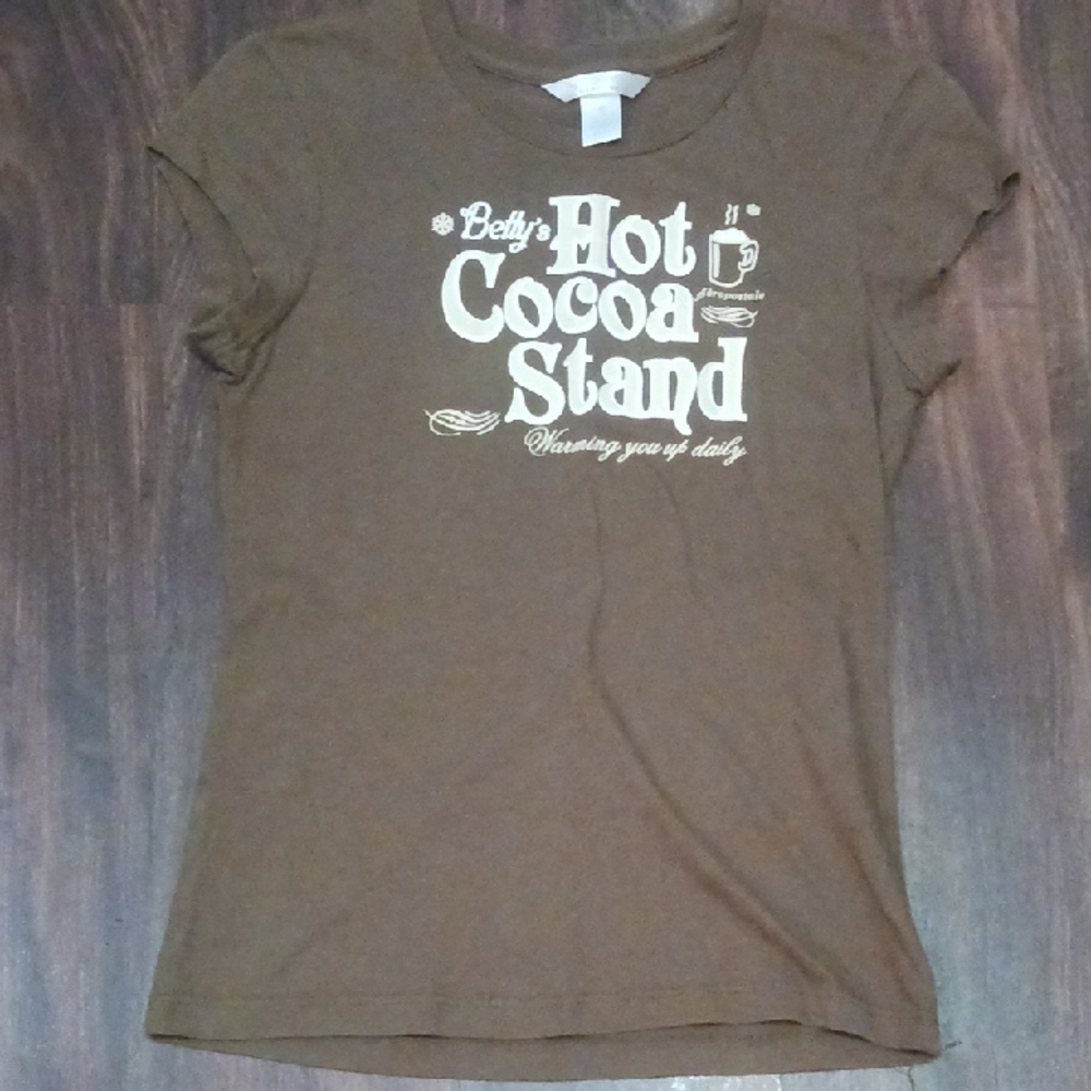Brown Aeropostale T-Shirt with Hot Cocoa Stand Print